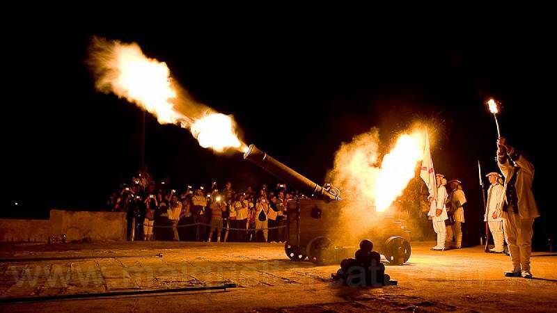 Sharp as the 9:00pm Cannon Shot