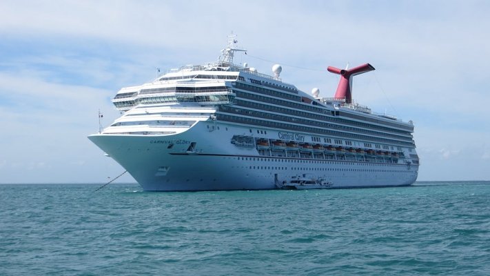 Cruise-to-Cruise Recue off the Cuban Coast