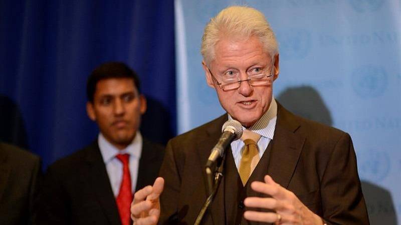 Bill Clinton Urges Caribbean to Give Tourism New Lease on Life